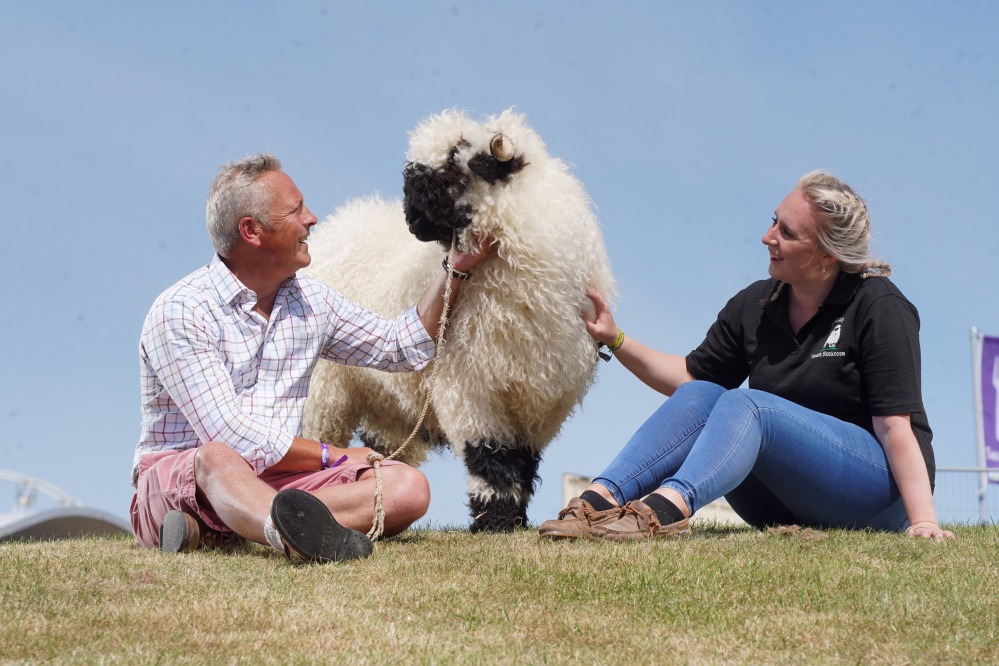 Jules Hudson and Lucy Atkinson with Valais the Sheep