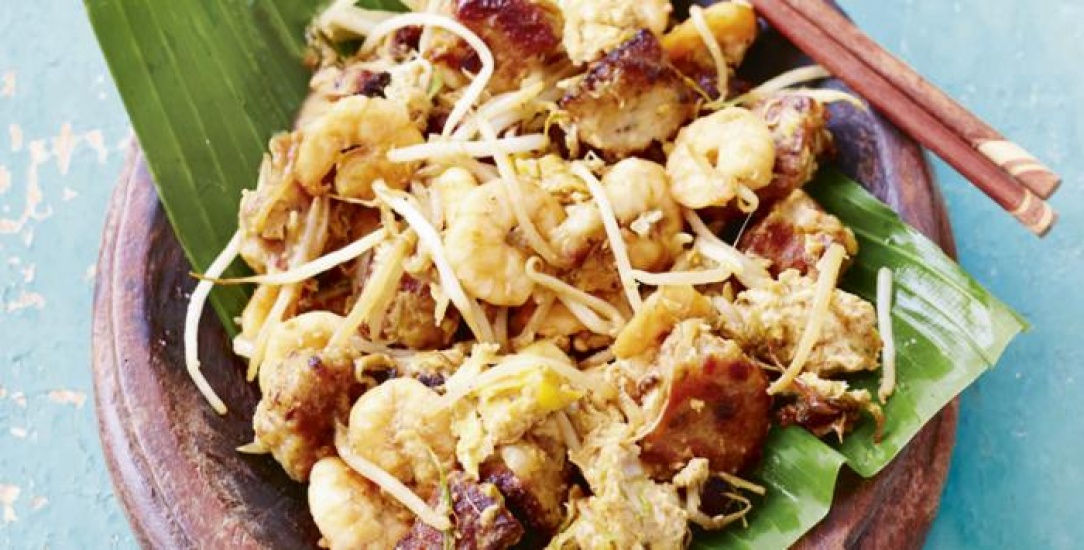 Prawns and bean sprouts