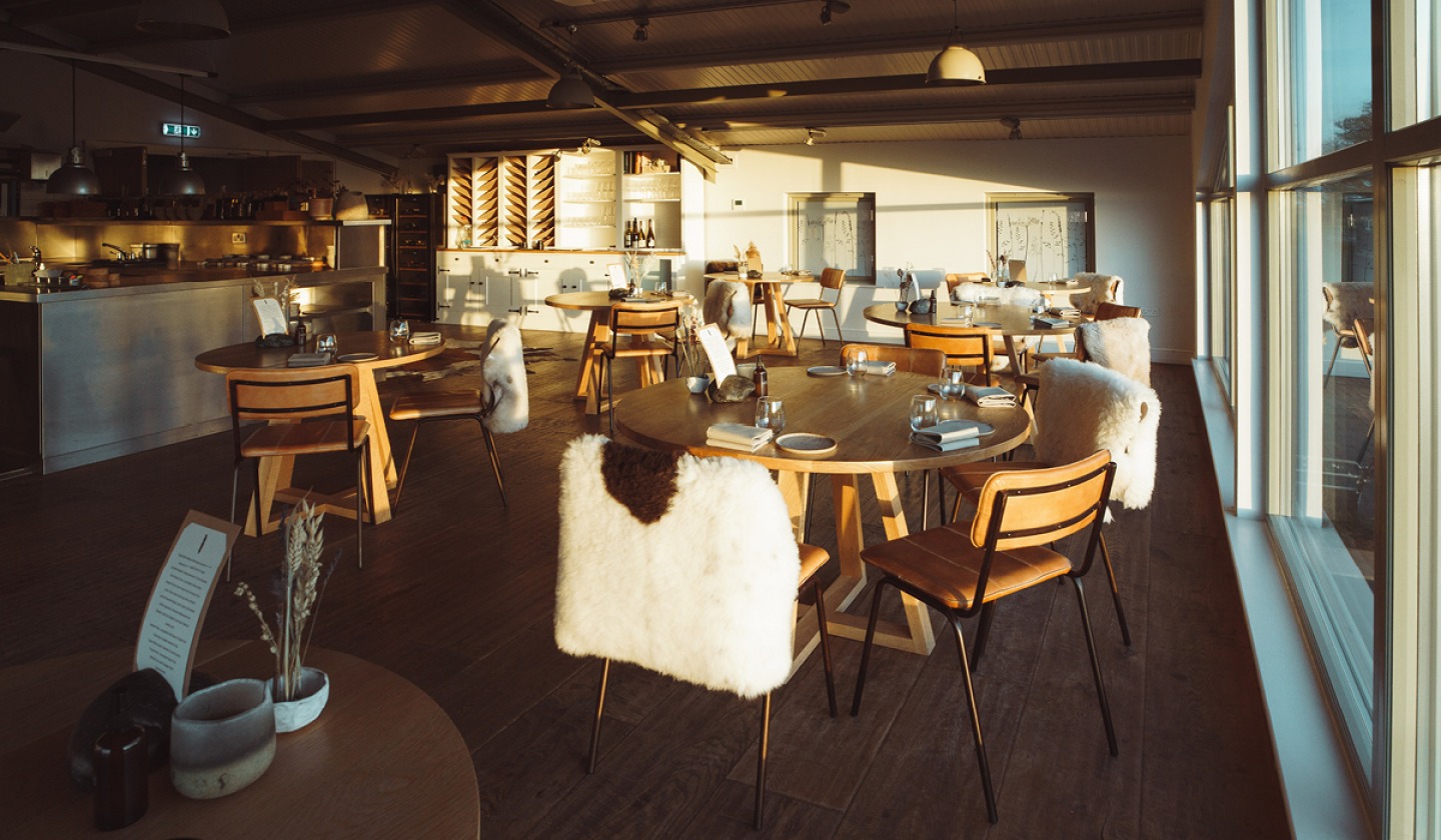 Dining room at restaurant Pine