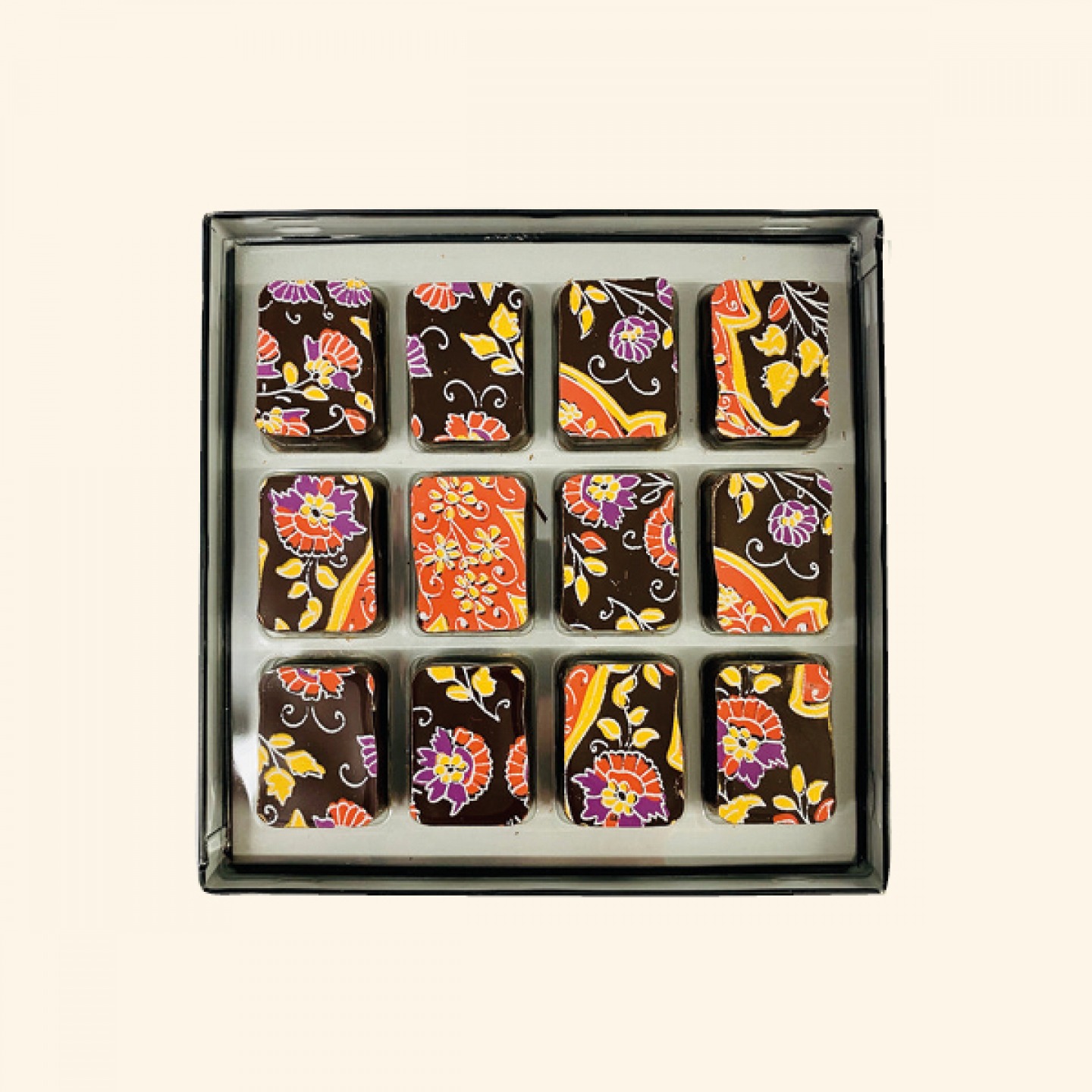 Blackcurrant chocolates (box of 12)