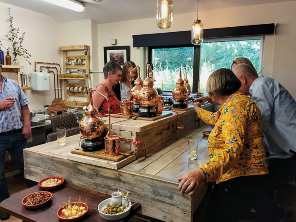 people making gin