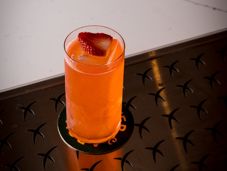 strawberry Aperol spritz