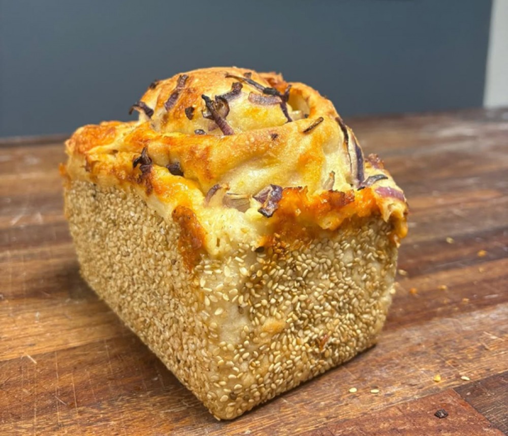 Onion and seeded loaf from Bakerman
