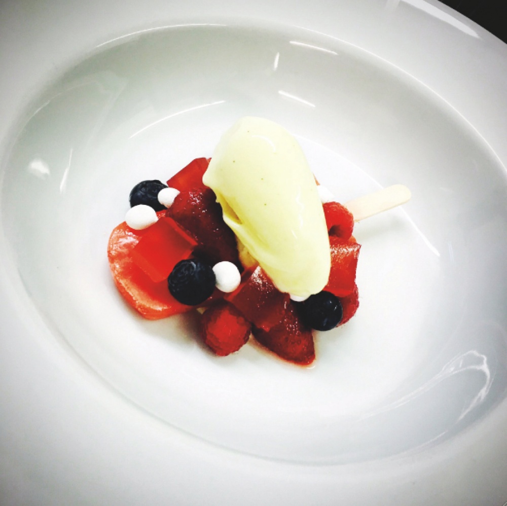 Berry dessert