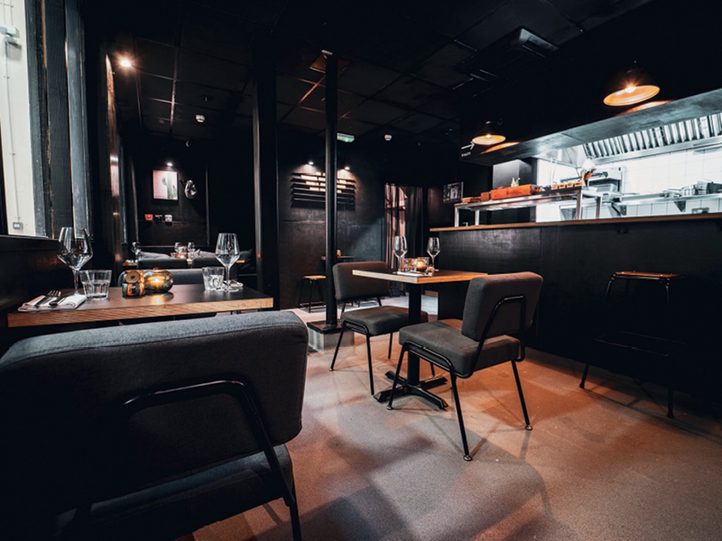 restaurant interiors