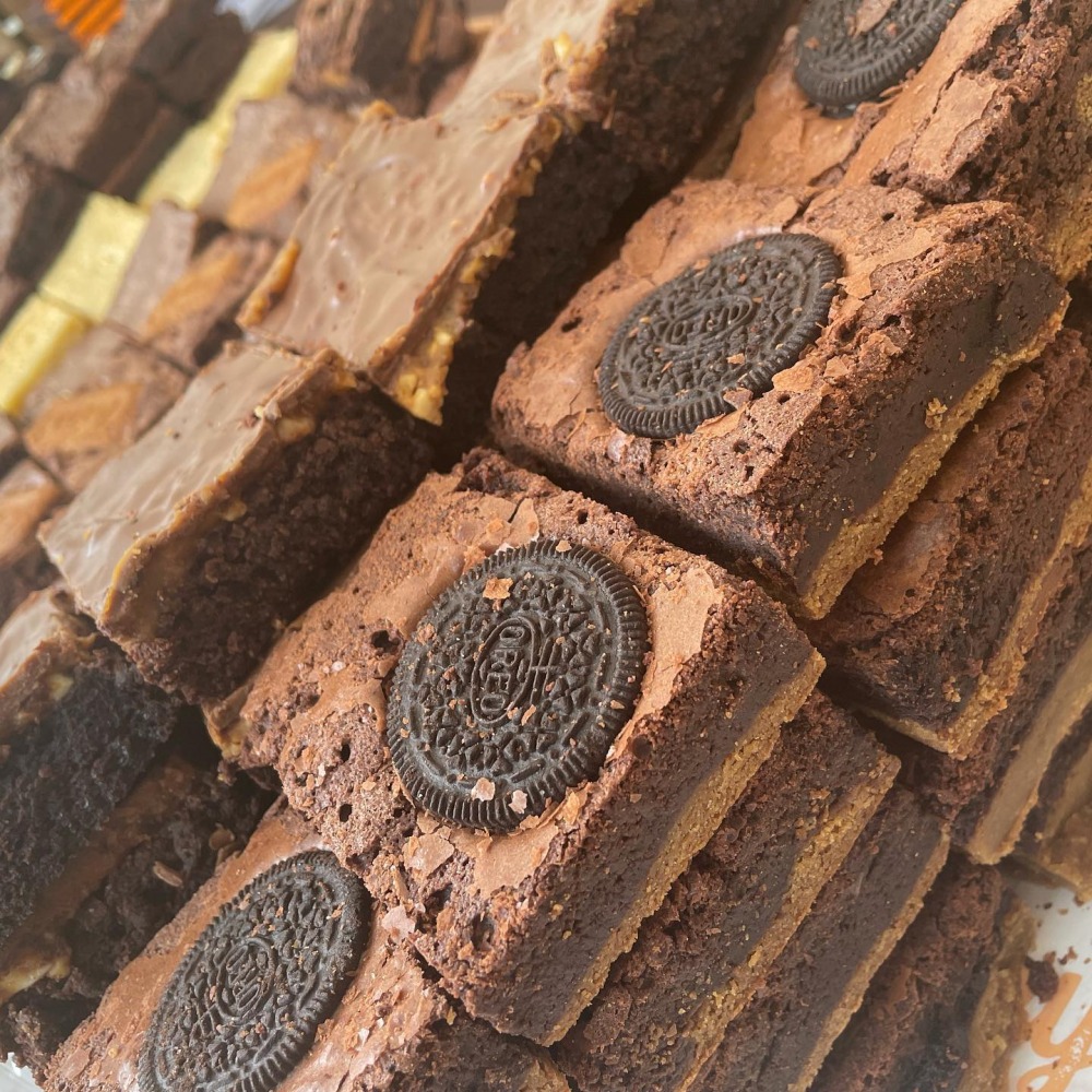 THE BROWNIE BAR