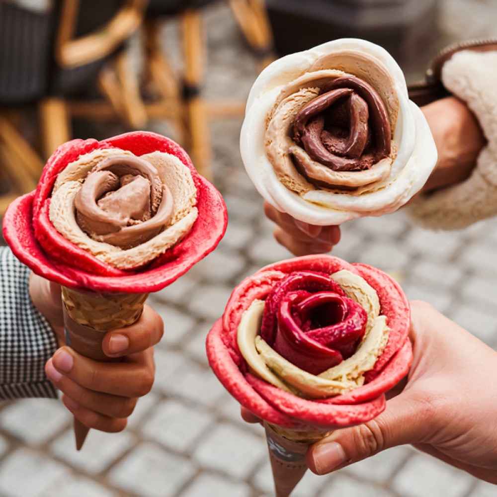 Amorino ice cream flower cones