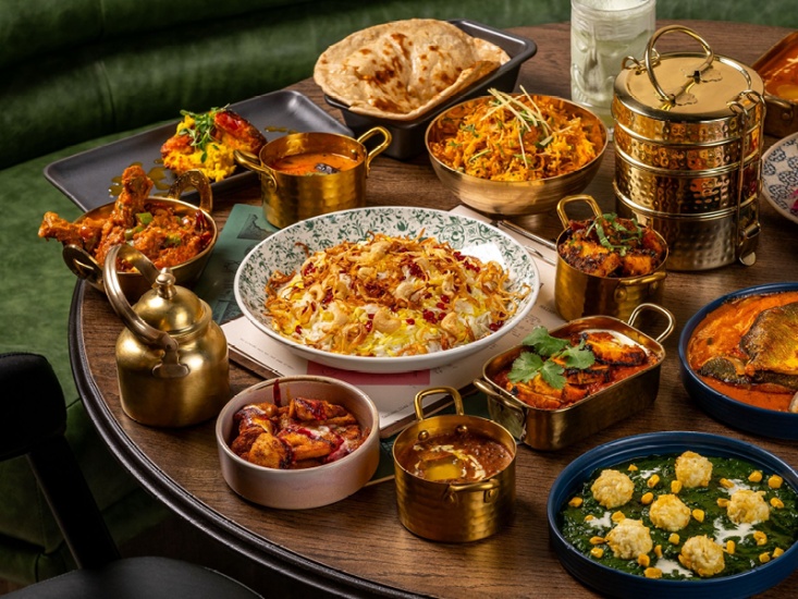 Dakwala's table of food