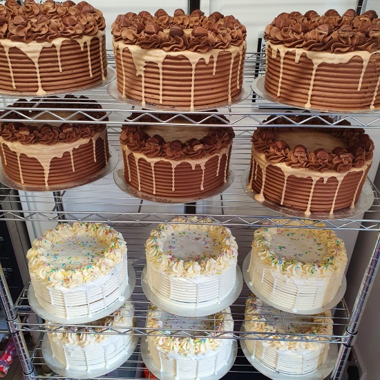 Meet the Foodie: Sweet Sisters Cakery