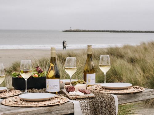 Eight of the Best Summer Wines to Drink this Season from the Experts at Bon Coeur
