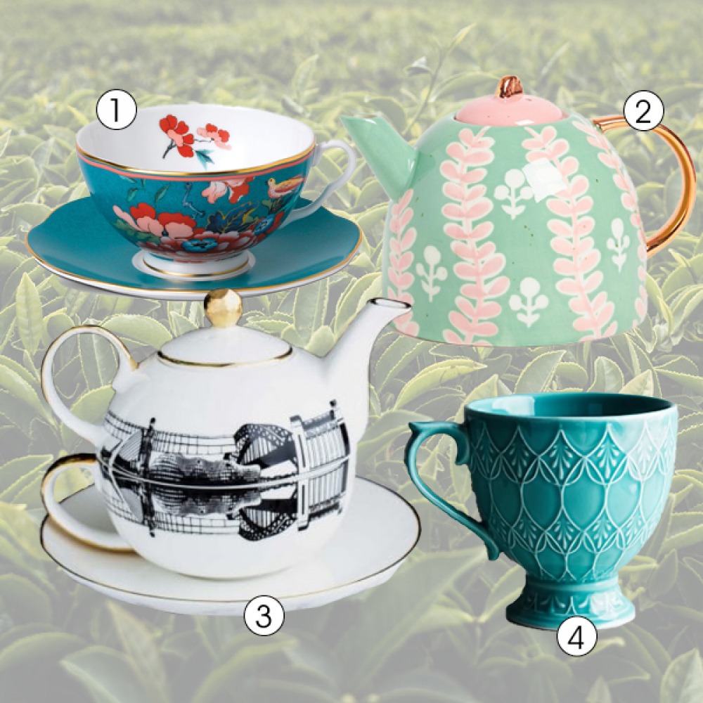 tea cups and tea pots
