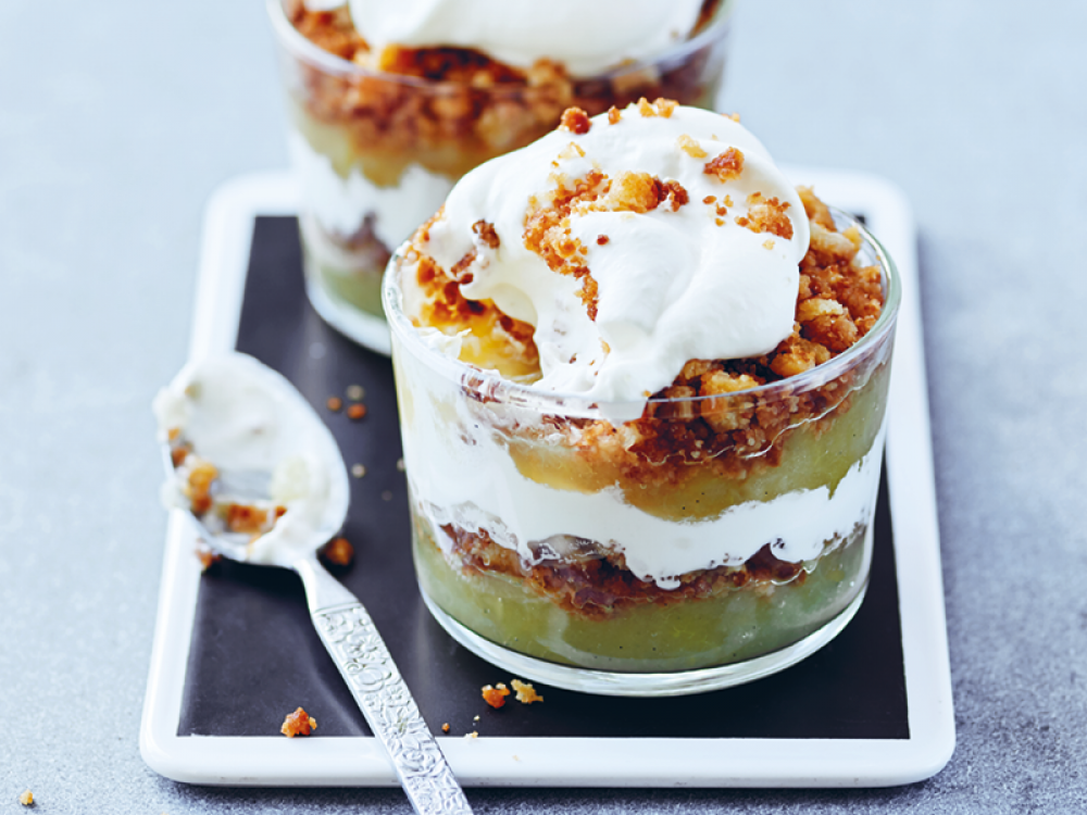 TRADITIONAL DANISH APPLE TRIFLE