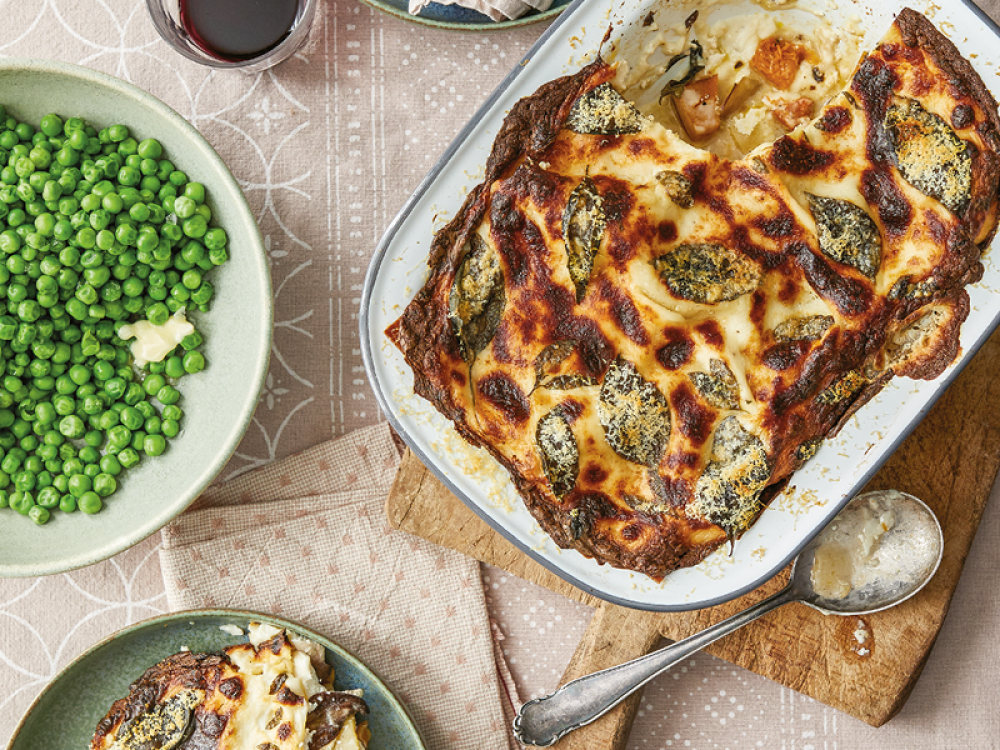 PUMPKIN & CHICORY PASTA BAKE