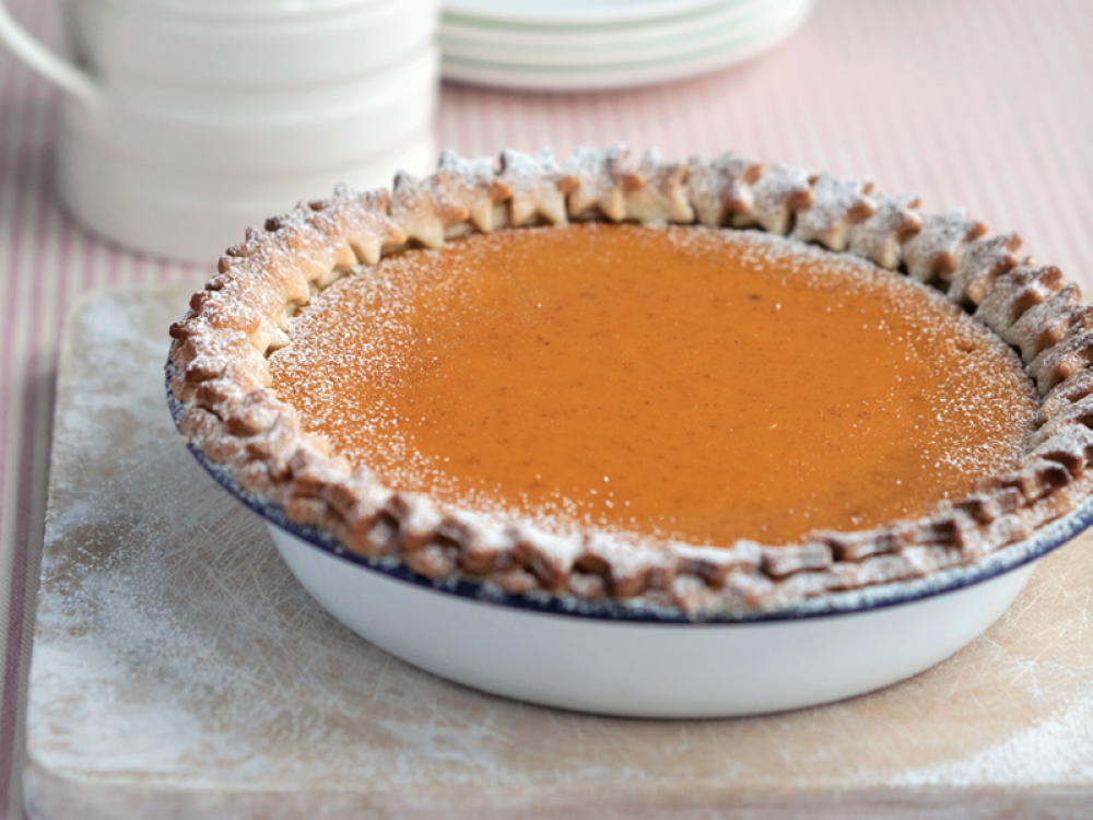CLASSIC PUMPKIN PIE