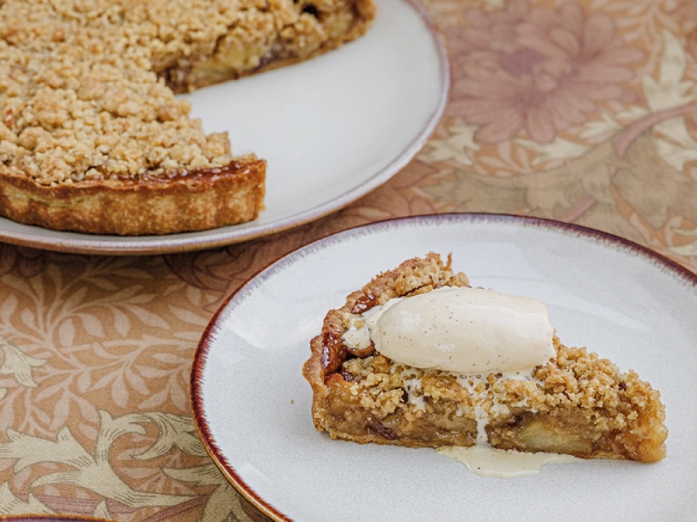 Apple Crumble Pie
