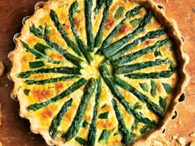 Asparagus Quiche