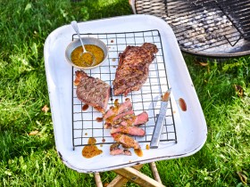 Barbecued Sirloin Steak With British Beer Mustard Dressing