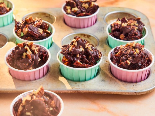 Make These Luxury Dark Chocolate Cornflake Cakes With Toasted Pecans