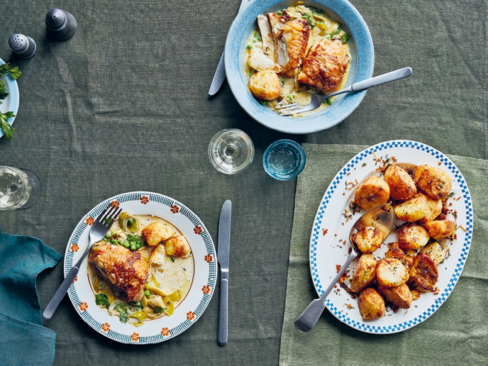 Chicken Thighs with Cream, Leeks and Peas