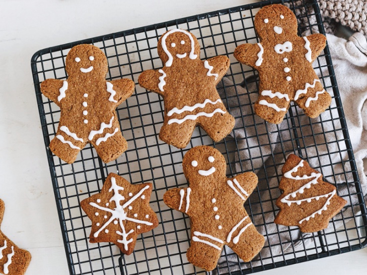 How to Make Classic Gingerbread Cookies