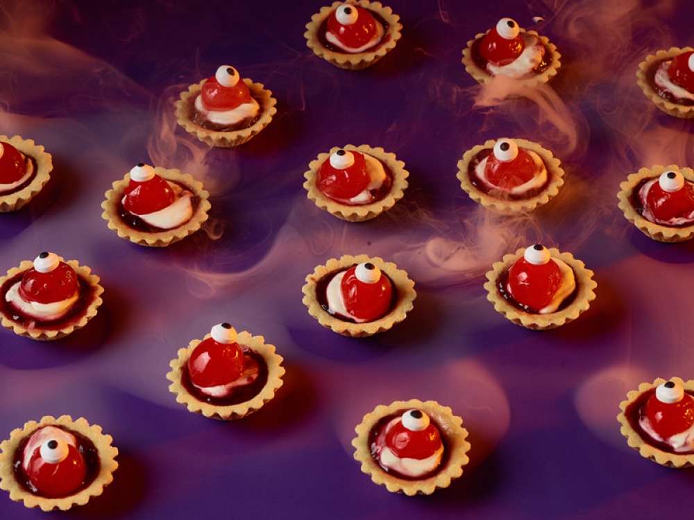 Mini Bloody Eye Tartlets