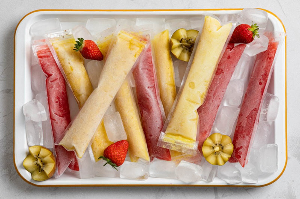 Kiwi and Strawberry Ice Pops