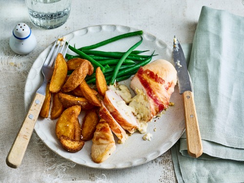 You Have to Try this Warming Stuffed Chicken Tonight