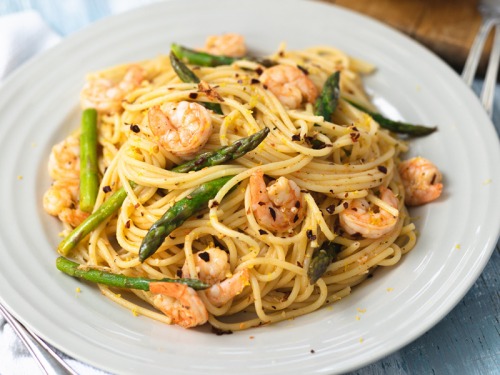 We're Obsessed with This Healthy Prawn Pasta