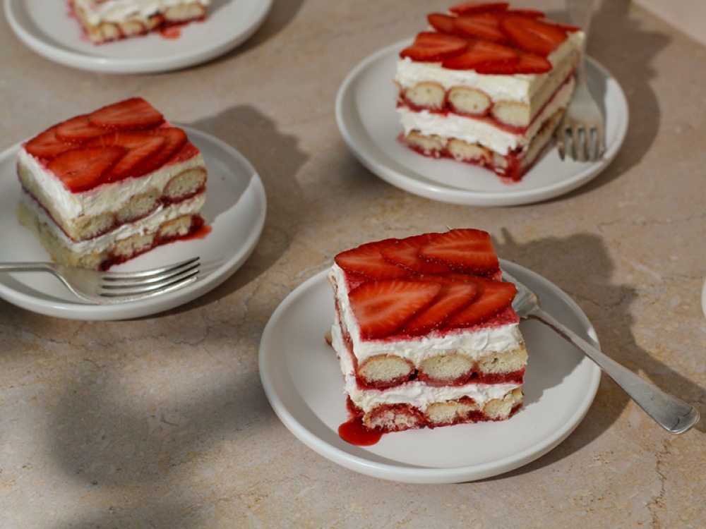 Strawberries and Cream Tiramisu