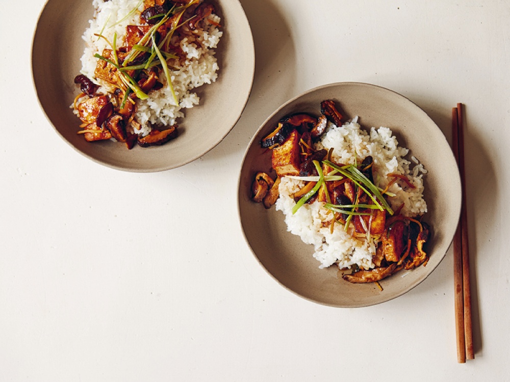 Donburi with Chicken and Mushrooms