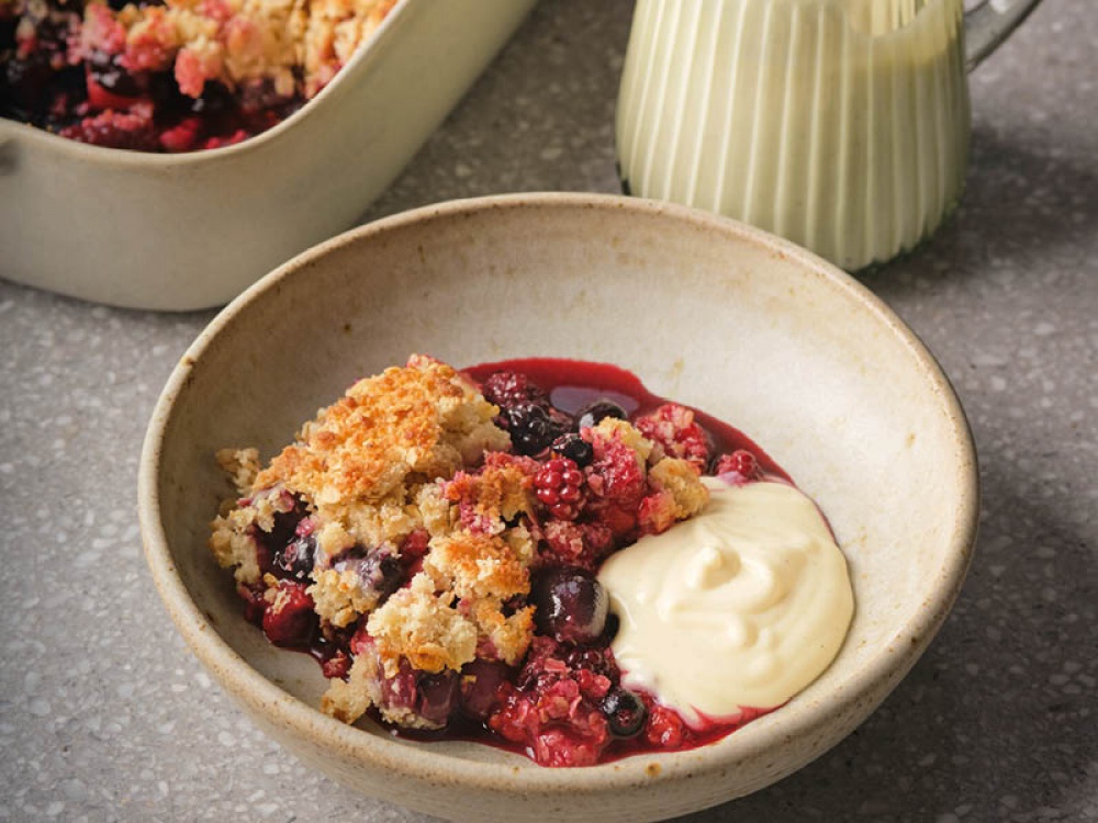 Tom Kerridge's Fruit Crumble