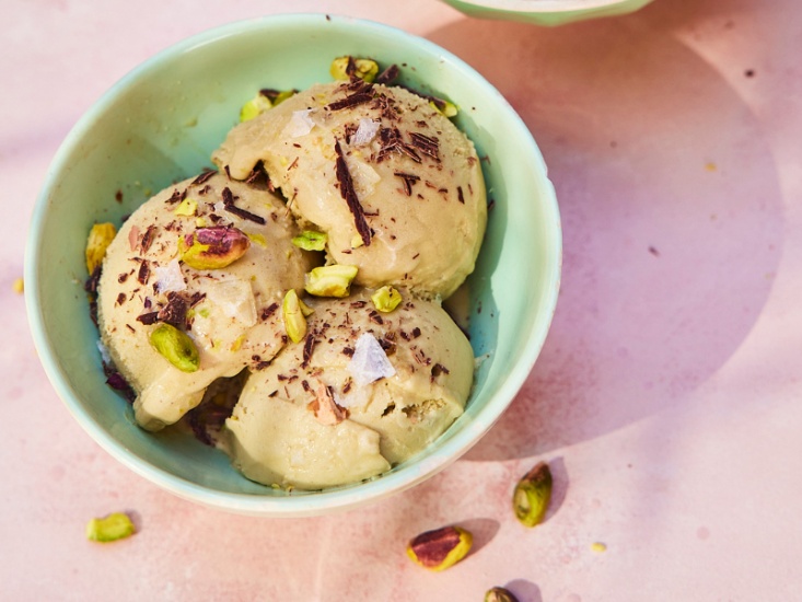 Vegan Pistachio Ice Cream