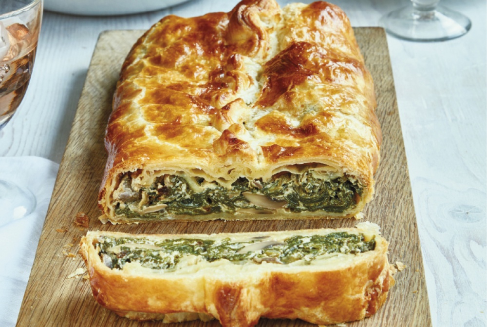 Mary Berry Cooks Up a Feast - with Lucy Young
