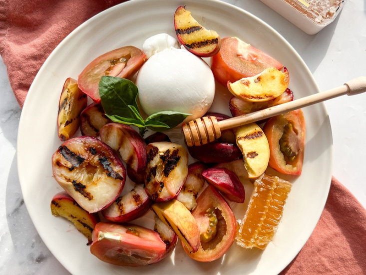 This Italian Peach Salad is Perfect for Summer
