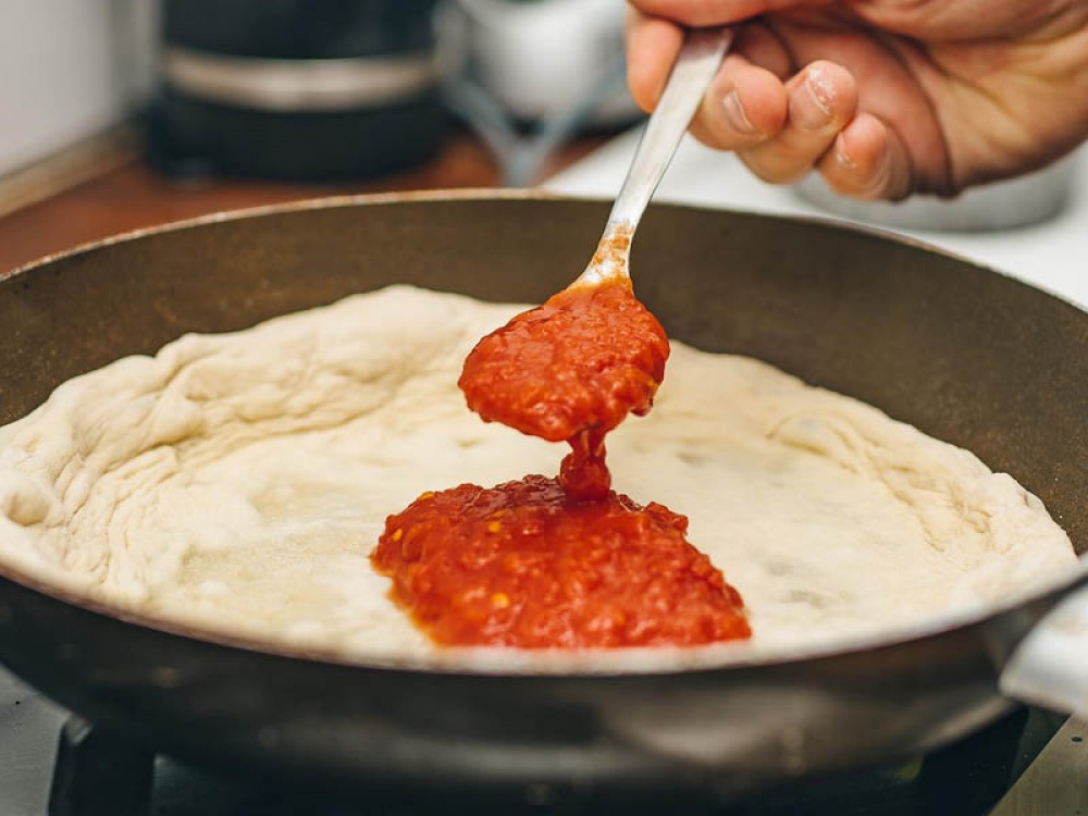 Tomato Sauce for Pizza Bases Recipe