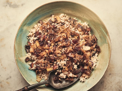 Lentils and Rice With Dates and Caramelised Onions