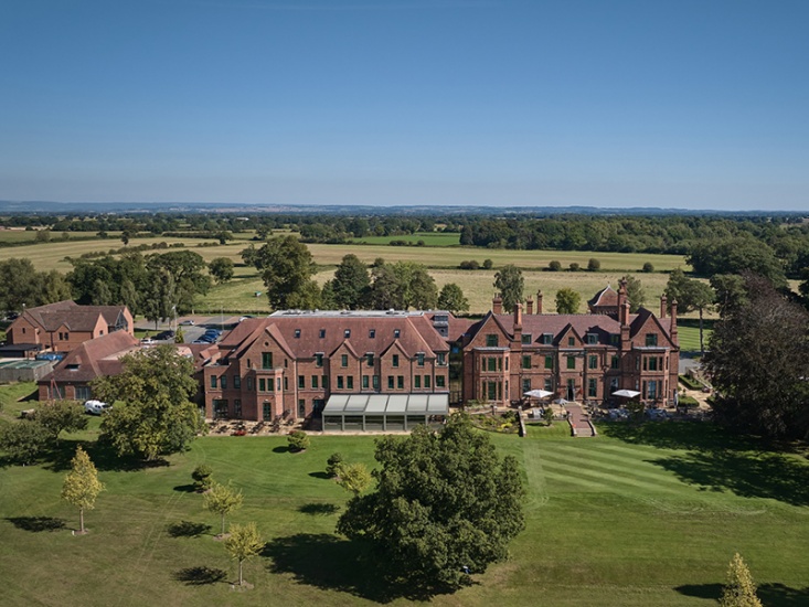 Review: Aldwark Manor's New Fine-Dining Restaurant, Chartwell