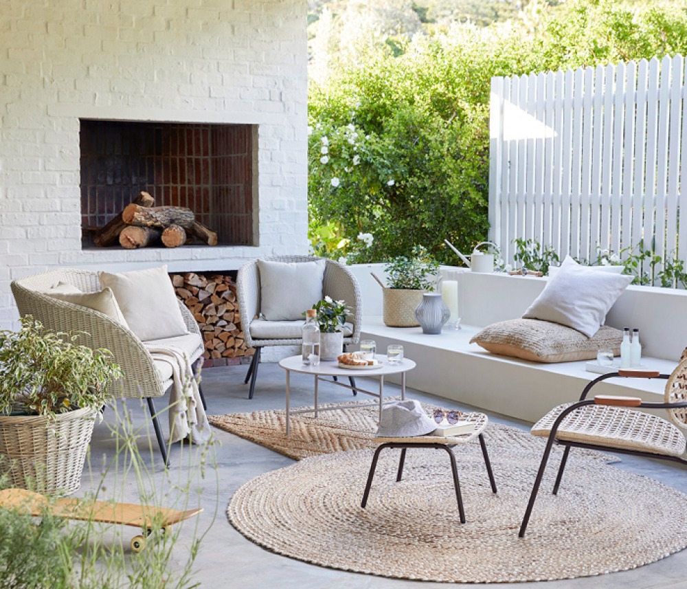Outdoor living space | John Lewis