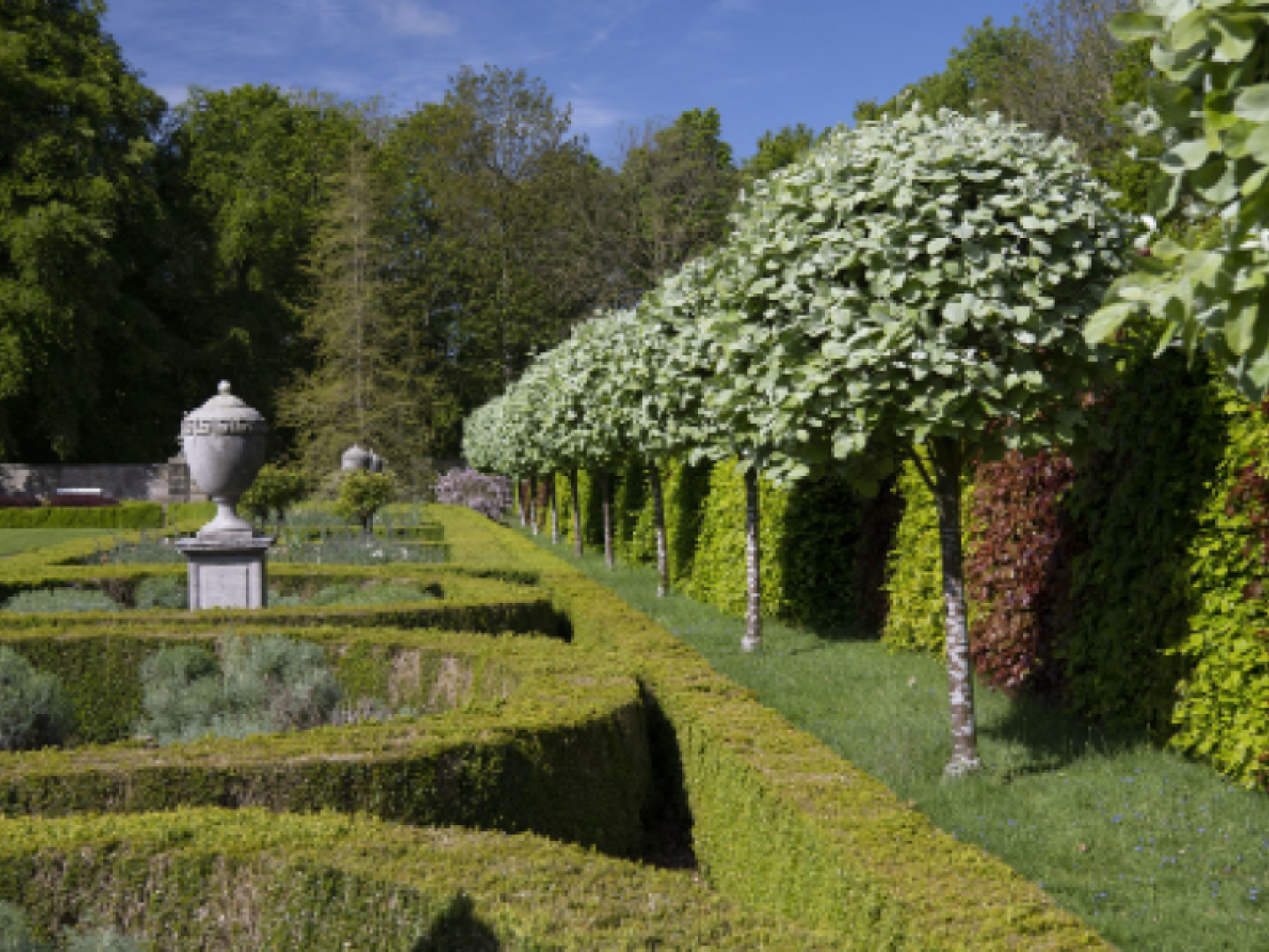 Formal parterre garden, Colin Davison Photography