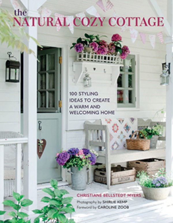 The Natural Cozy Cottage Book Cover