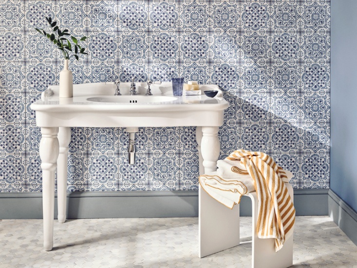 blue greek inspired tile in a bathroom