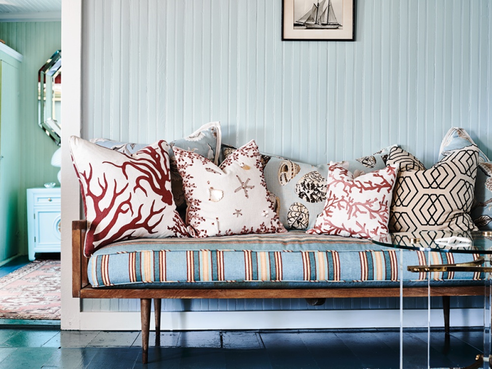 Cool Coastal Home Inspiration
