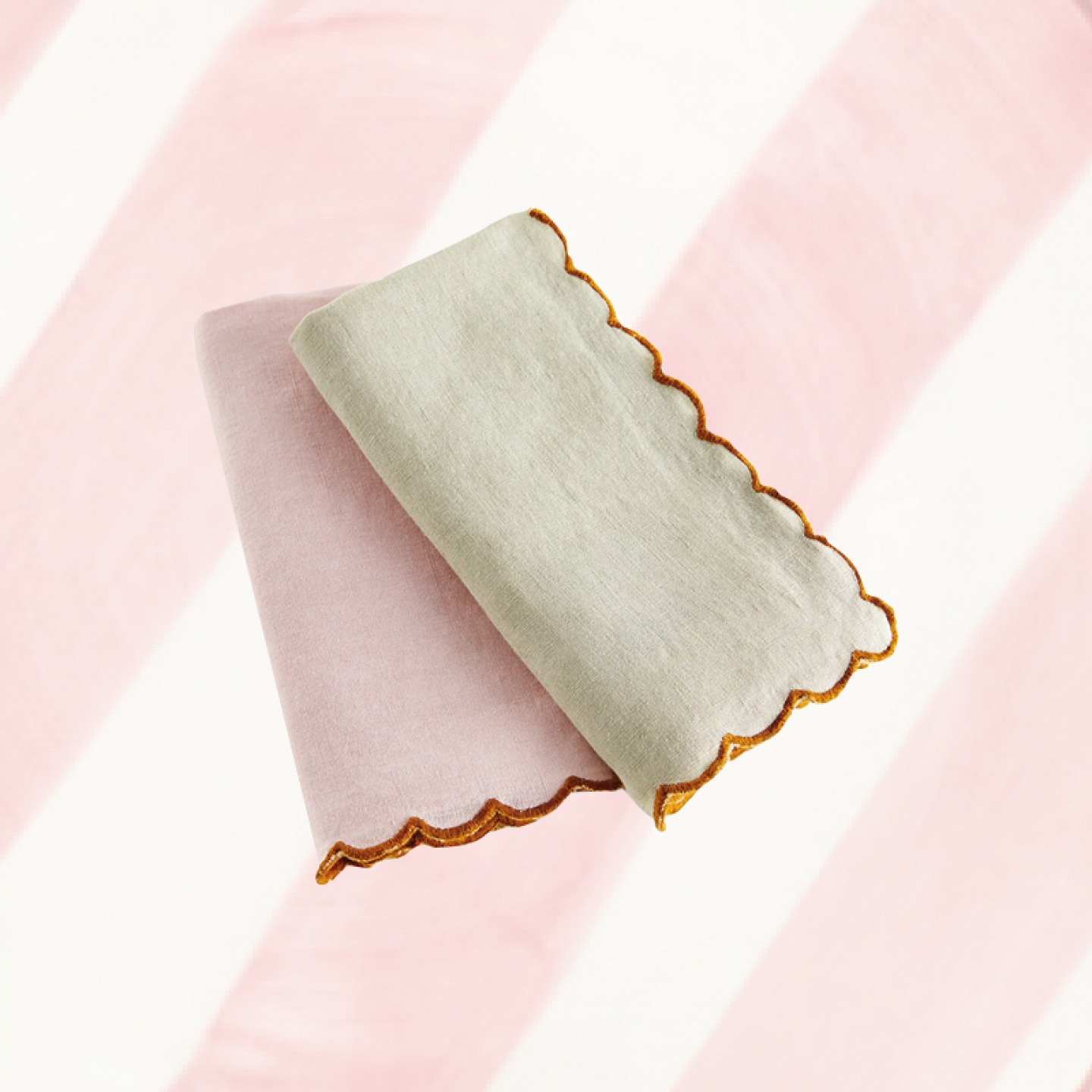 Scallop edge napkins