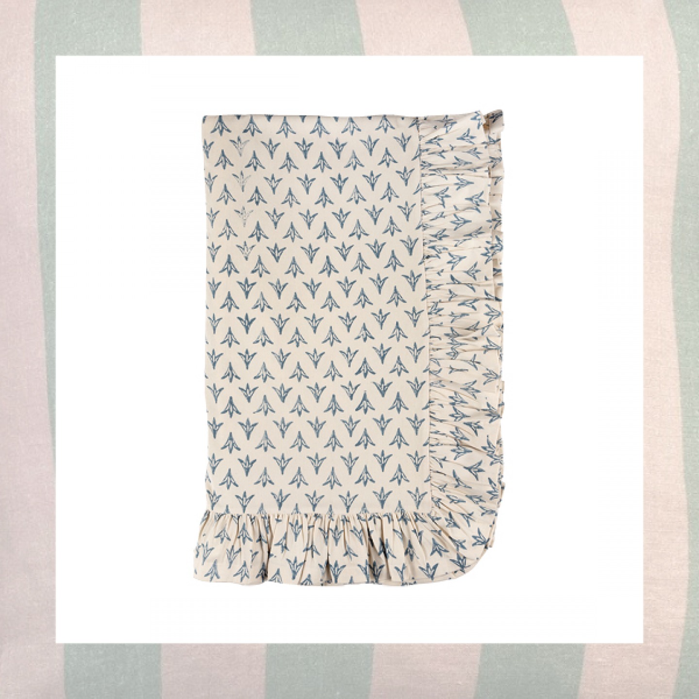Papaya ruffle tablecloth