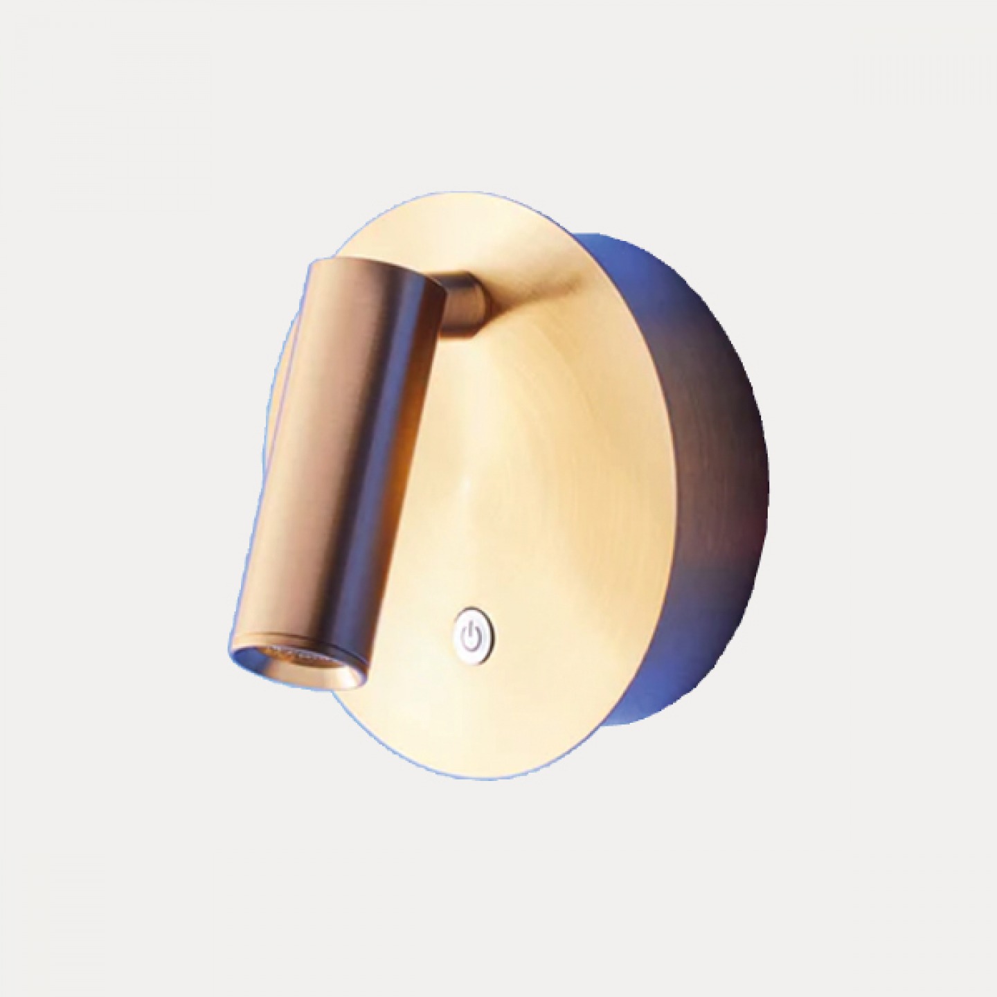 Focus brass spotlight