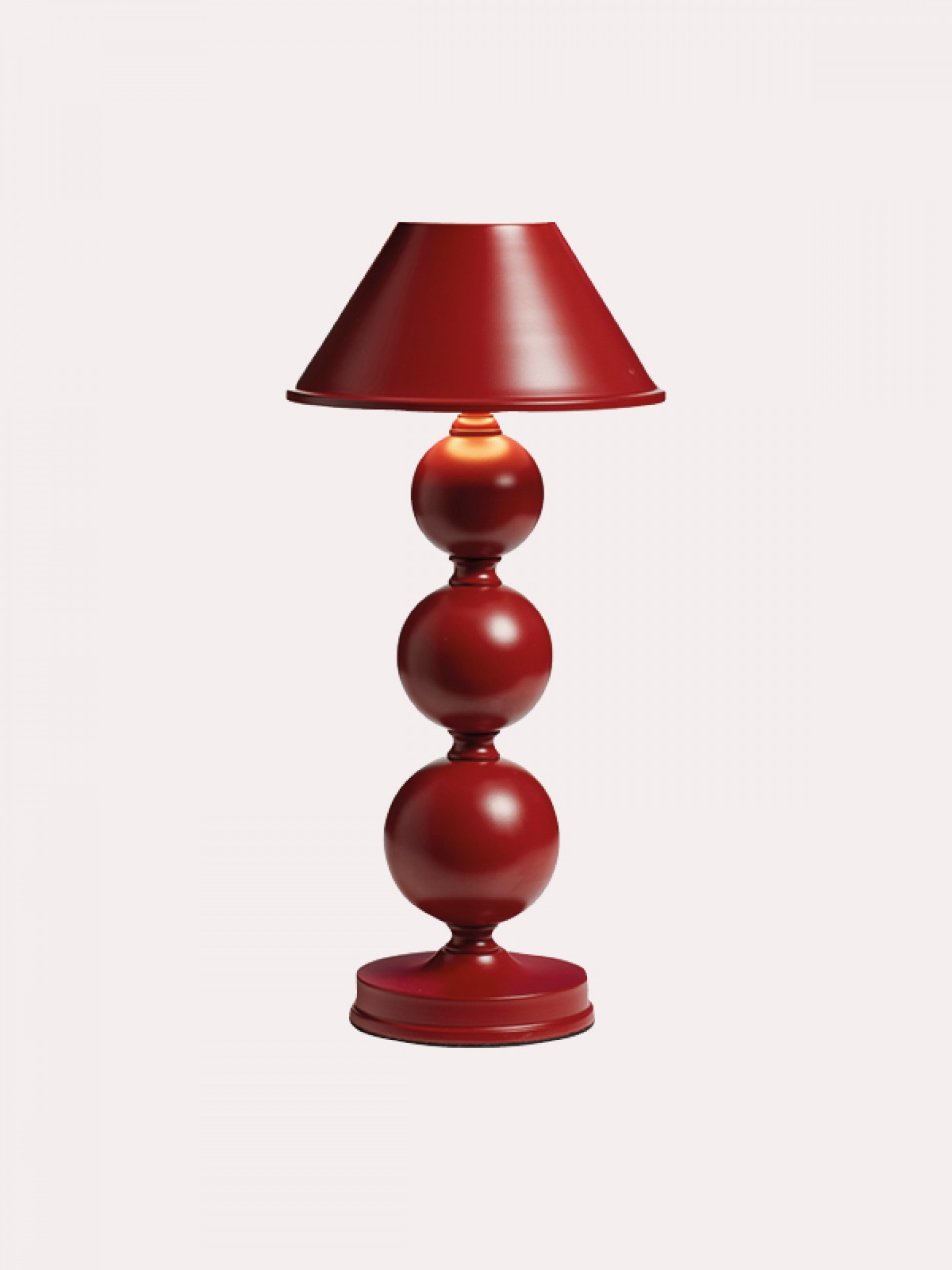 Triya wireless table lamp and shade