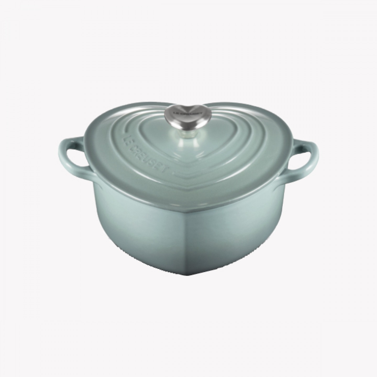 Cast iron heart-shaped casserole dish