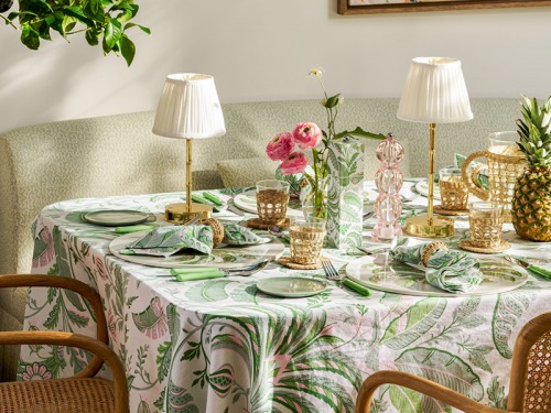How to Set Your Table for Summer Dining