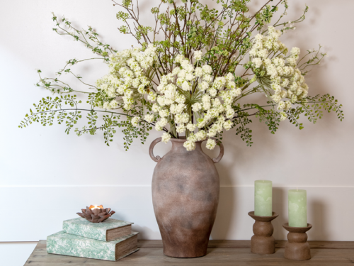 Choosing the Right Vase to Create Stunning Faux Flower Displays in your Home