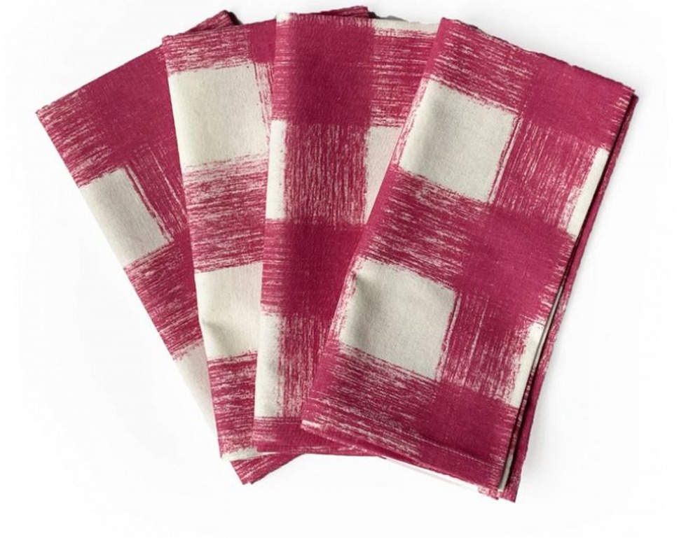 Gingham napkins settingpretty.com